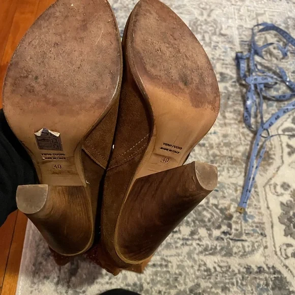 Barney’s New York Co-Op 9.5 Brown Leather Studded Boots - Picture 3 of 4